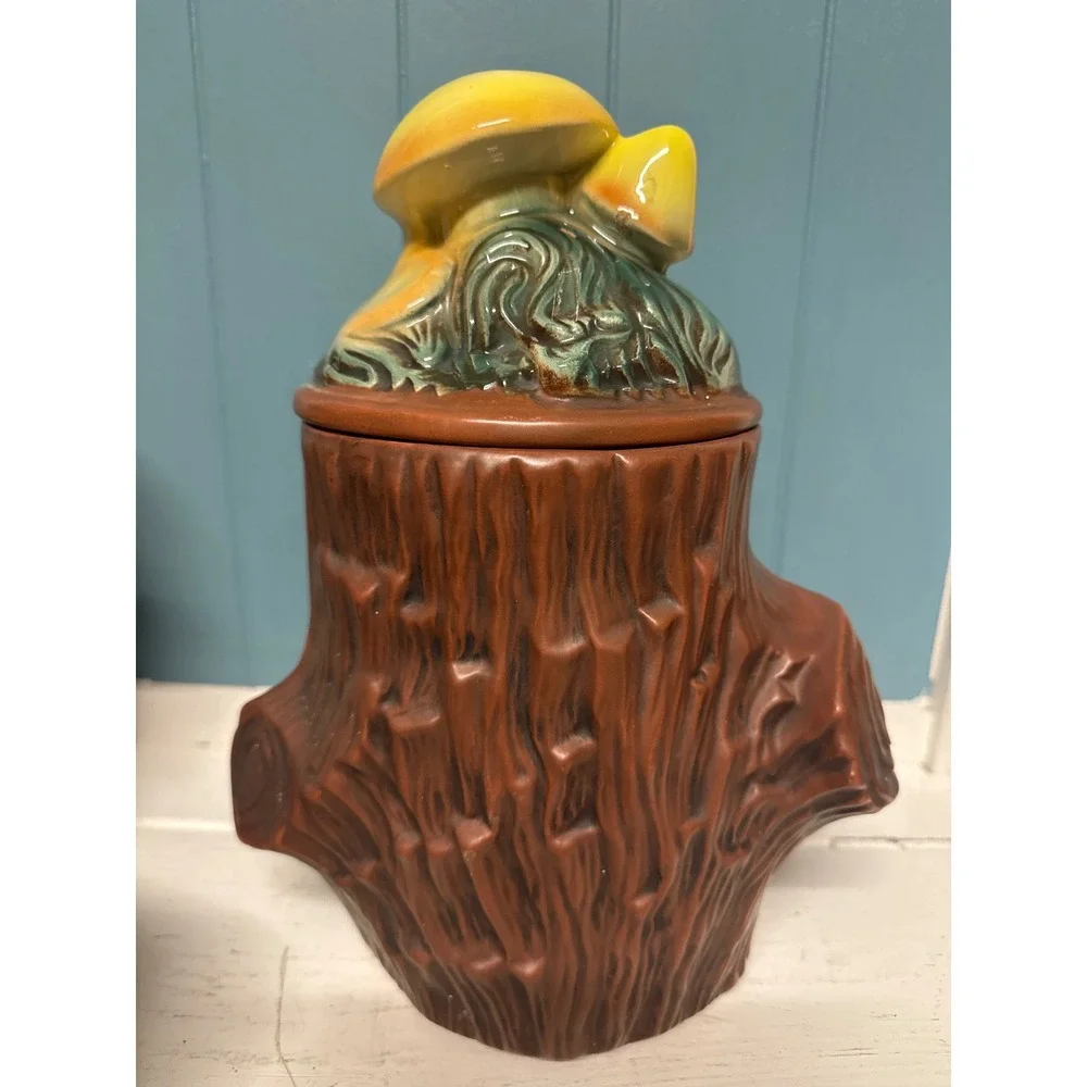 Vintage McCoy Ceramic Mushroom Tree Stump Cookie Jar USA Made MCM
